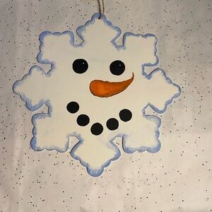 Hanging Wooden snowman painting
